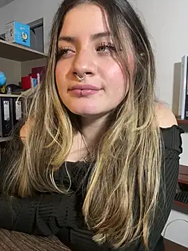 juanitablue stripchat live cam model