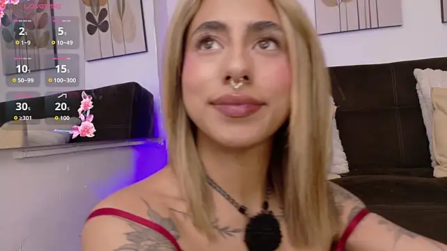 Lily-coopers stripchat live cam model