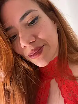 HelenaBae stripchat live cam model