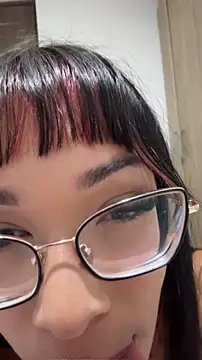 amemalbec stripchat live cam model