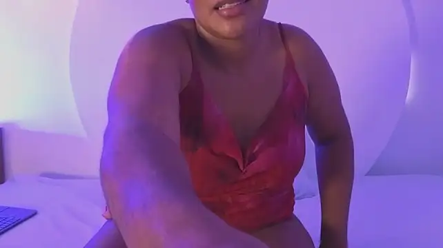 Shantal_Rios_ stripchat live cam model