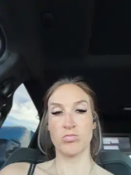 Kate-Paul stripchat live cam model