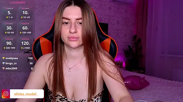 Elishka_ stripchat live cam model
