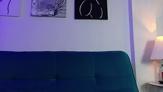 Fluffy_Curls stripchat live cam model