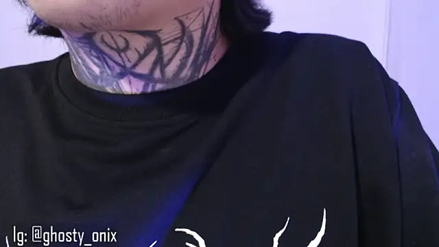 onixandghosty1 stripchat live cam model