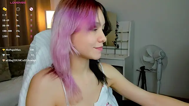 EmilyTrase stripchat live cam model