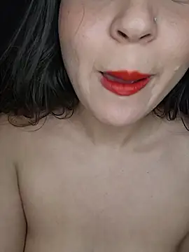 Lubnna stripchat live cam model