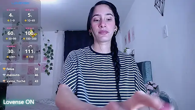 IsaBaileys_ stripchat live cam model