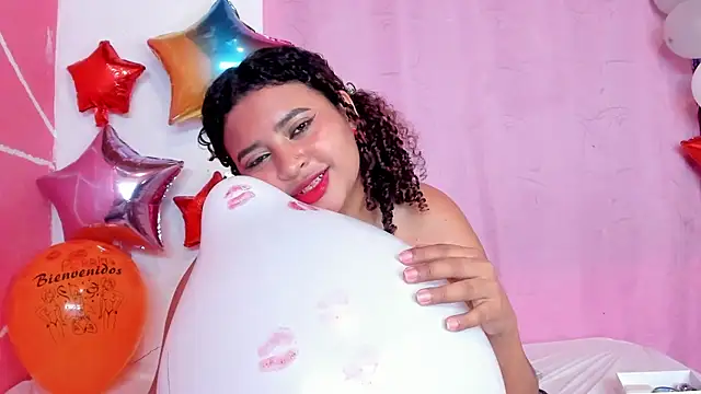JessyZoe stripchat live cam model
