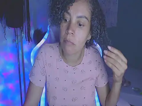 shayna_cute stripchat live cam model