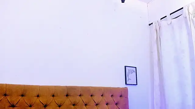 Katty_West stripchat live cam model