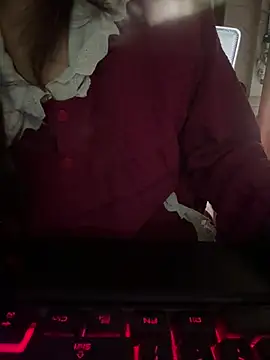 Usagi-1 stripchat live cam model