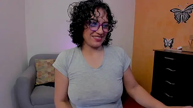 scarlet_wet stripchat live cam model