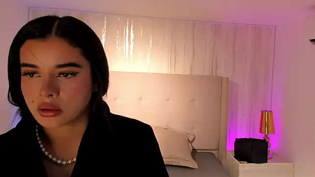 kaylarossi stripchat live cam model
