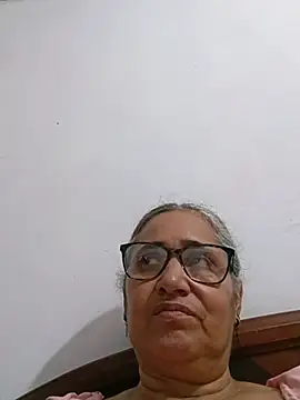 _candi stripchat live cam model
