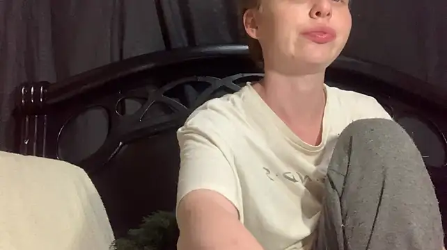 nyxofempusa stripchat live cam model