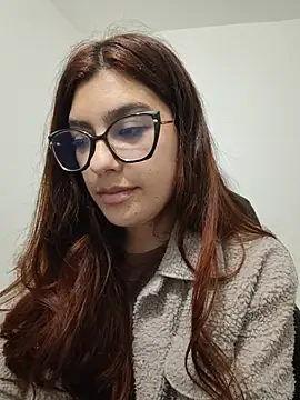 cutetemari stripchat live cam model