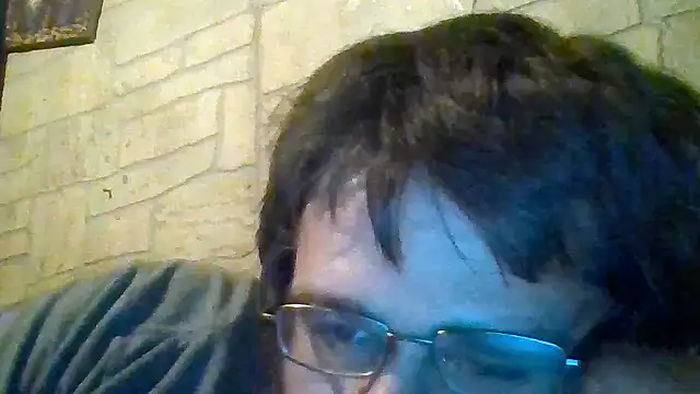 bigman34l stripchat live cam model