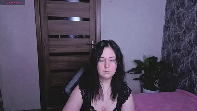 Kristy-Max stripchat live cam model