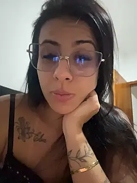 Agatha_lindinha stripchat live cam model