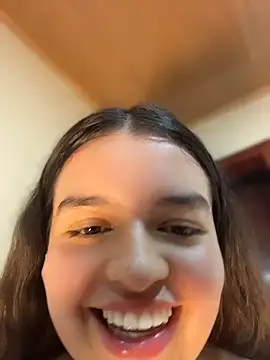 Aphrill stripchat live cam model