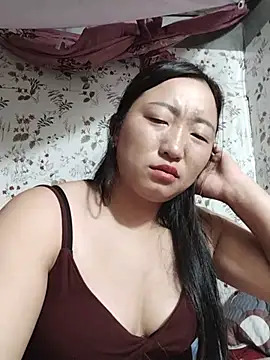 zhen-zo stripchat live cam model