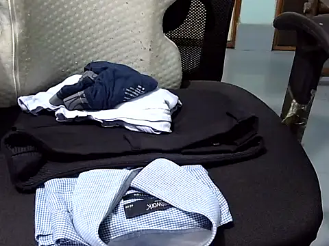 anshyoyo stripchat live cam model