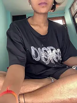 Cute_girl_priya01 stripchat live cam model