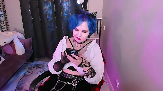 WwhiteMonsterr stripchat live cam model