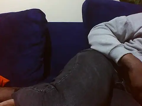 Sexy_Riri stripchat live cam model