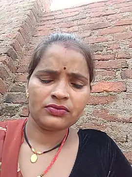 Divya_hot88 stripchat live cam model