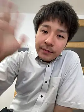 yuuki8910 stripchat live cam model