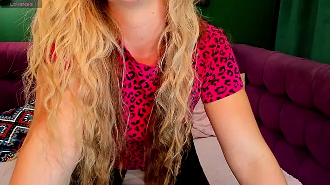 EvaMoran stripchat live cam model