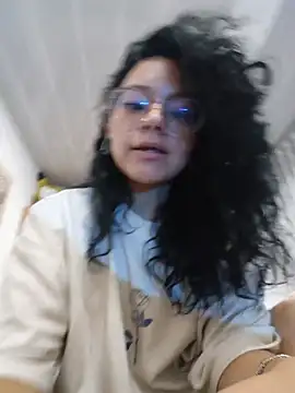 jenn_cg stripchat live cam model