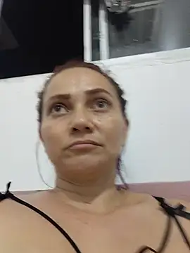 Amanda39 stripchat live cam model