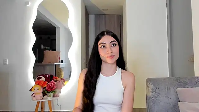 BritanyLnx stripchat live cam model