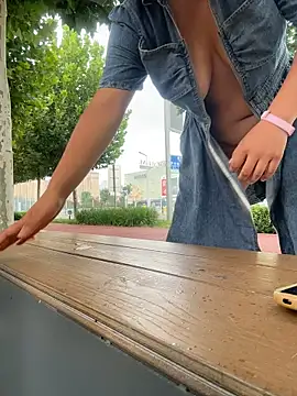 wagoudan stripchat live cam model