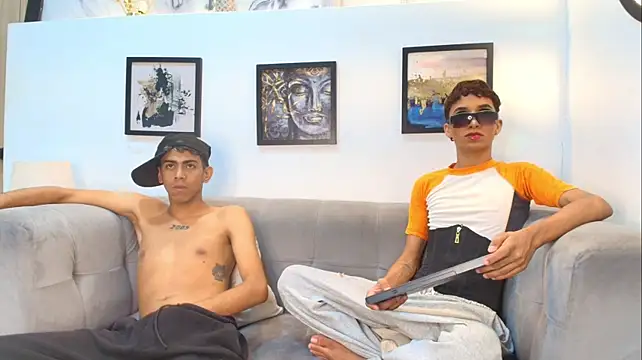RED_ZONE_BOYS stripchat live cam model