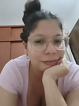 Carliina_Soussa stripchat live cam model