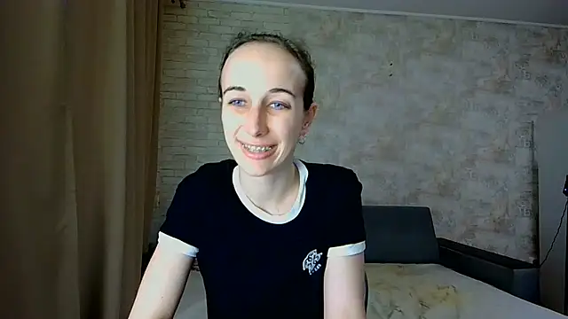Anika_bloom stripchat live cam model