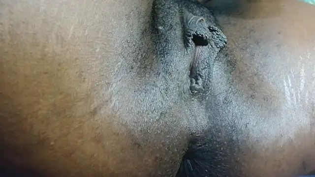 Keishaa-77 stripchat live cam model
