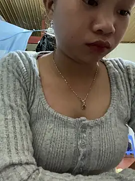 Mayy1 stripchat live cam model