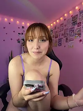 Davne_ stripchat live cam model