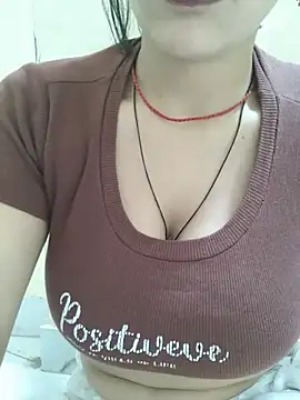 Cute_Kavya7 stripchat live cam model