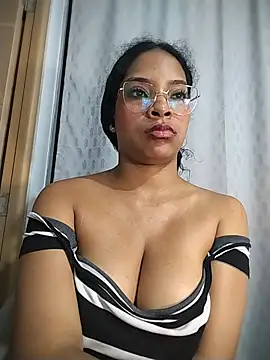 KATALINA_SANTANA_ stripchat live cam model