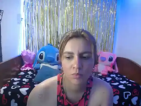 Asly- stripchat live cam model