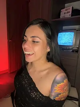 i_am_nina_ stripchat live cam model