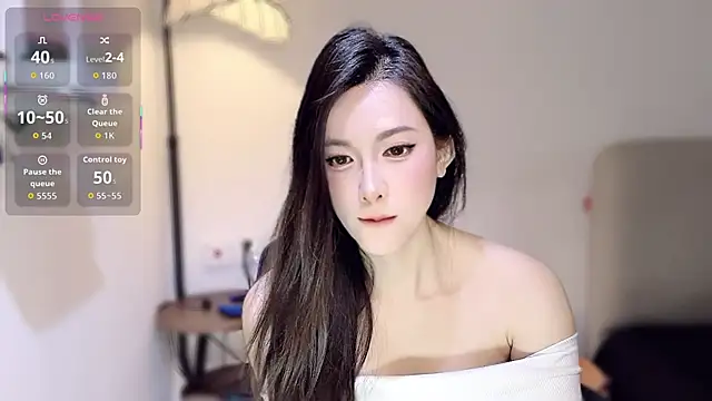 LILI7-LI stripchat live cam model