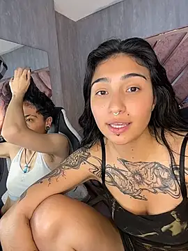 Velvet_Mysstic stripchat live cam model