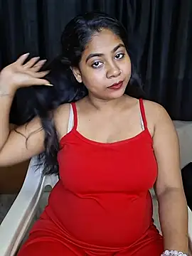 hornynisha321 stripchat live cam model